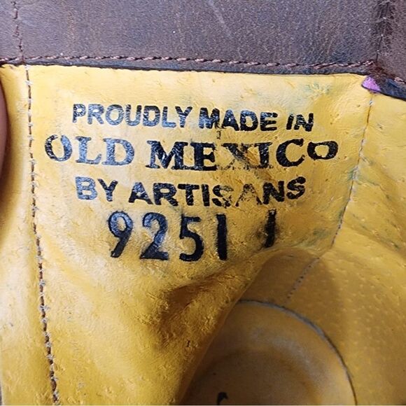 Johnny Ringo- Brown Leather Cowgirl Western Booties with Side Zippers, Size 7.5 - Picture 13 of 13